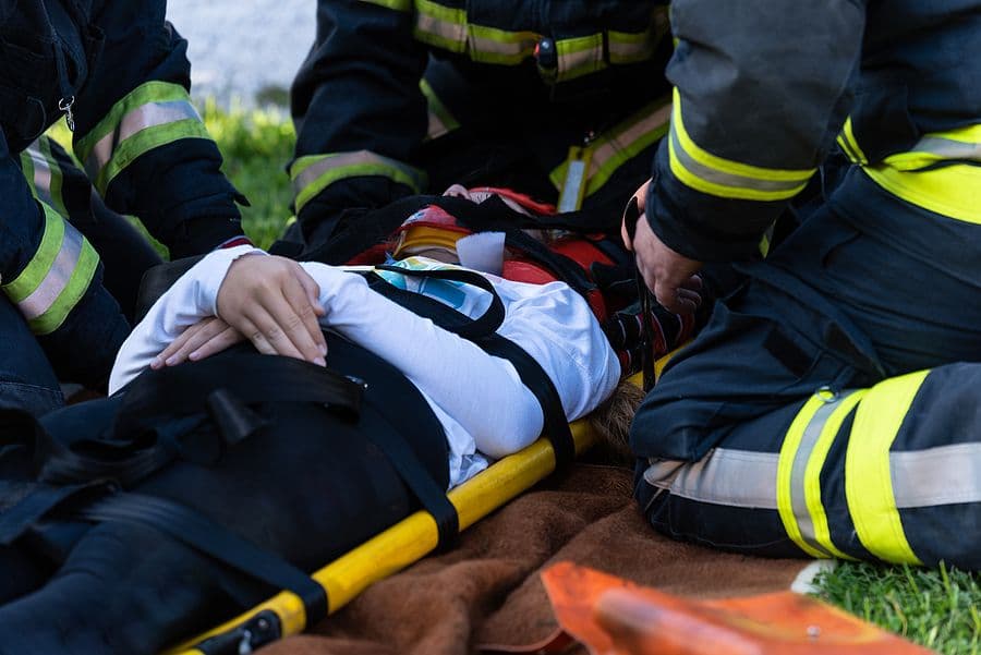 Gestione delle Emergenze in Ambienti Confinati (Norma UNI 11958:2024): Squadre Interne Certificate o Rescue Team Esterno? Le Soluzioni di S.E.R. Italia